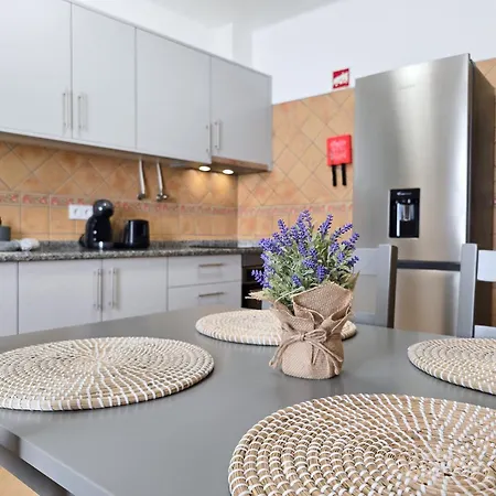 Barranco's Terrace - Panoramic View - & Center *