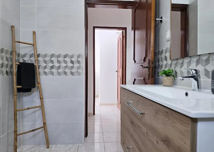 Barranco's Terrace - Panoramic View - & Center *