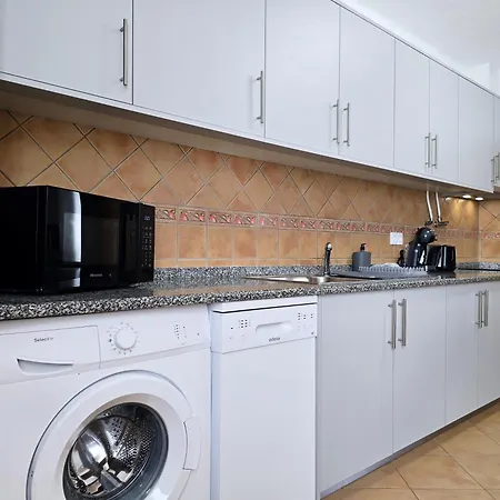 Barranco's Terrace - Panoramic View - & Center